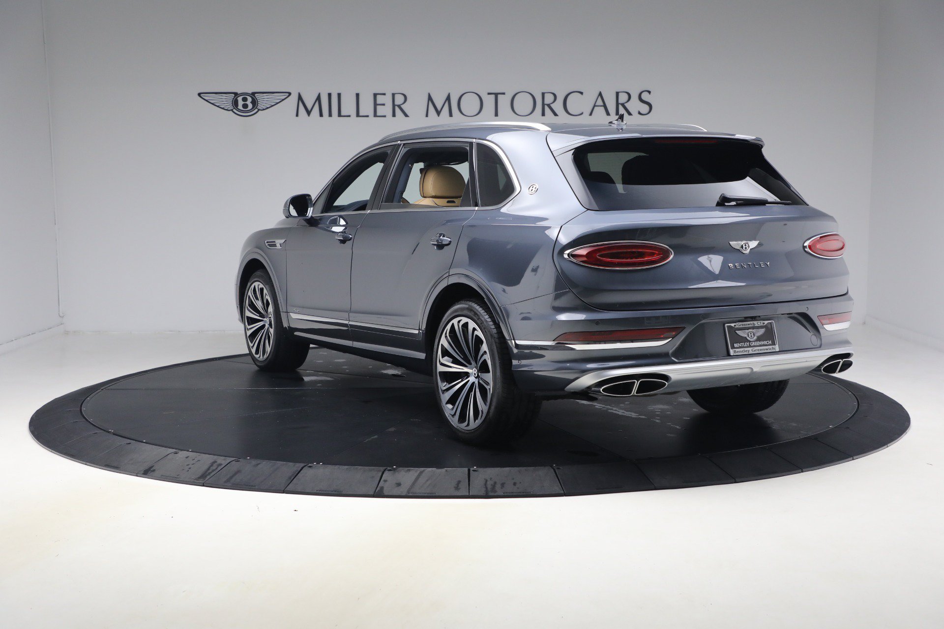 Certified 2026 Bentley Bentayga Extended Wheelbase AWD/4WD image 5