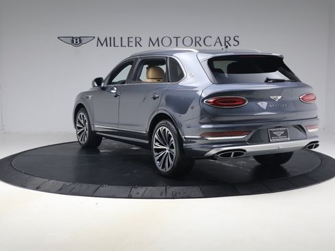 Certified 2026 Bentley Bentayga Extended Wheelbase AWD/4WD image 5