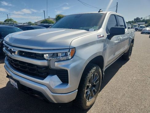 Used 2022 Chevrolet Silverado 1500 RST AWD/4WD image 4