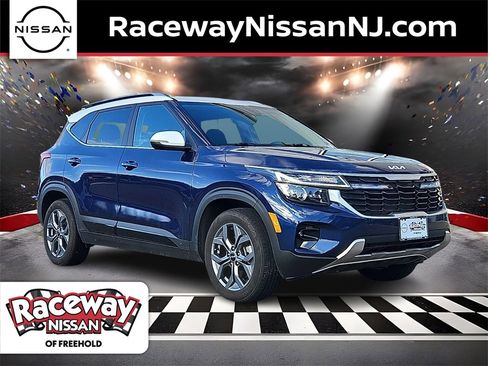 Used 2024 Kia Seltos S image 1