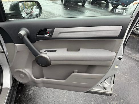 Used 2011 Honda CR-V LX image 65