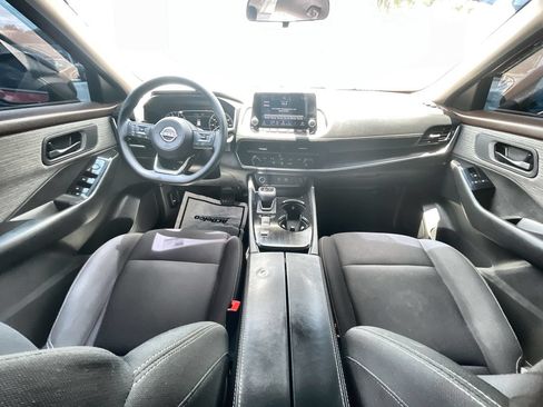 Used 2023 Nissan Rogue S FWD image 19