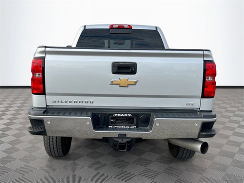 Used 2016 Chevrolet Silverado 2500 LTZ w/ Duramax Plus Package image 6