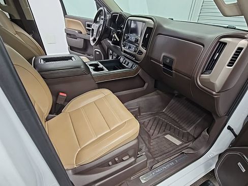 Used 2018 GMC Sierra 1500 Denali w/ Denali Ultimate Package image 37