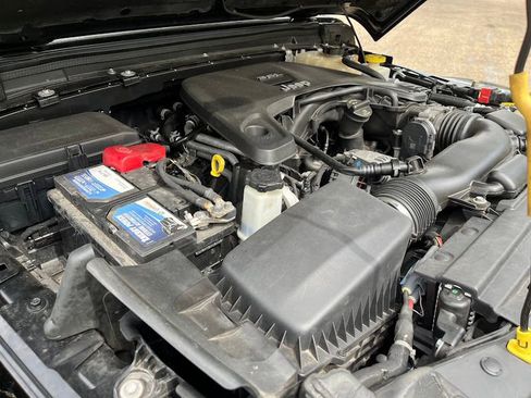 Used 2020 Jeep Gladiator Rubicon AWD/4WD image 29