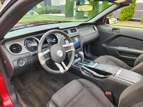 Used 2013 Ford Mustang GT w/ Security Pkg RWD image 19