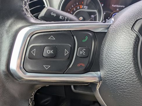 Used 2023 Jeep Gladiator Rubicon w/ LED Lighting Group AWD/4WD image 23