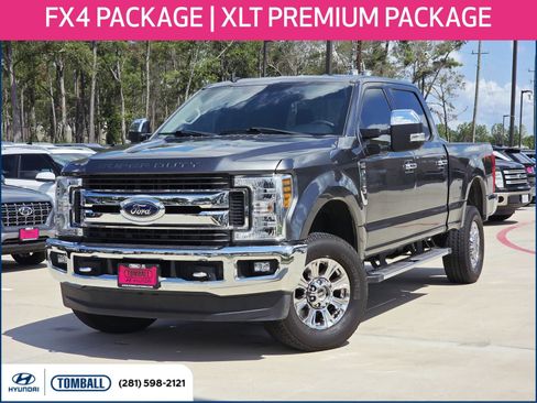 Used 2019 Ford F250 XLT w/ XLT Premium Package AWD/4WD image 1