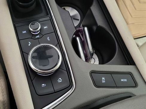 Used 2021 Cadillac XT5 Premium Luxury image 13