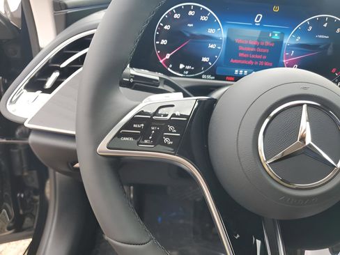 Used 2026 Mercedes-Benz E 350 Sedan image 28