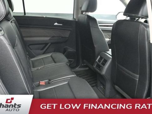 Used 2023 Volkswagen Atlas SE AWD/4WD image 10