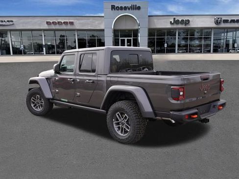 New 2026 Jeep Gladiator Mojave image 5