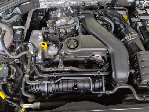 Used 2025 Volkswagen Jetta SEL image 15