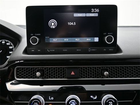 Used 2024 Honda Civic Sport image 4