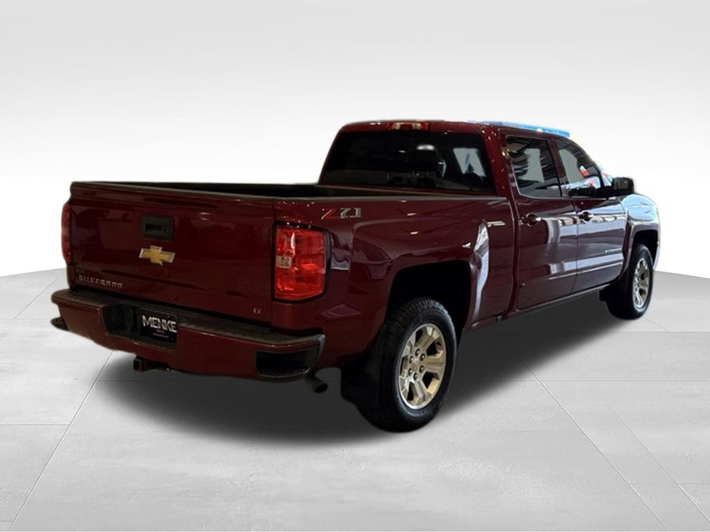 Used 2018 Chevrolet Silverado 1500 LT w/ All Star Edition AWD/4WD image 7