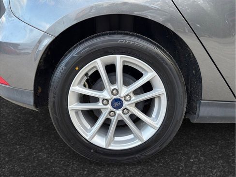 Used 2018 Ford Focus SE image 13