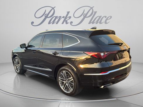 Used 2025 Acura MDX SH-AWD w/ Advance Package image 3