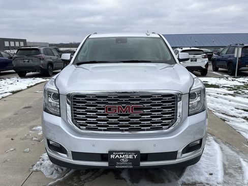 Used 2020 GMC Yukon XL Denali w/ Denali Ultimate Package image 9