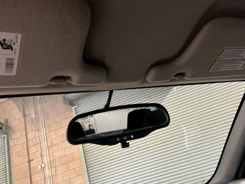 Used 2008 Chevrolet Colorado LT image 22