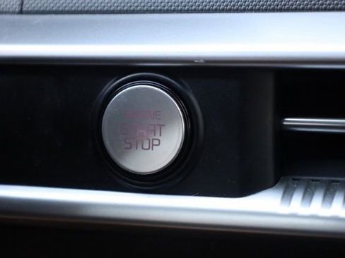 Used 2023 Kia K5 GT-Line image 26