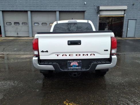 Certified 2023 Toyota Tacoma SR5 w/ SX Package image 3