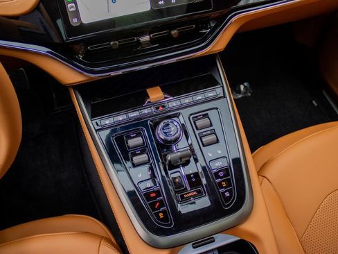 New 2026 Aston Martin DBX 707 AWD/4WD image 20