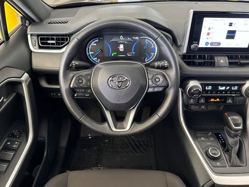 Certified 2025 Toyota RAV4 SE w/ Convenience Package AWD/4WD image 13