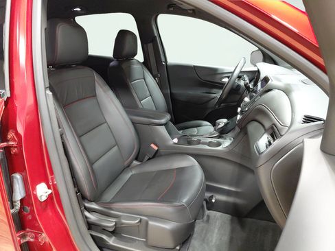 Certified 2022 Chevrolet Equinox RS w/ RS Leather Package AWD/4WD image 14