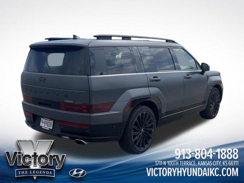 Used 2024 Hyundai Santa Fe Calligraphy AWD/4WD image 5