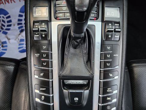 Used 2017 Porsche Macan S AWD/4WD image 35