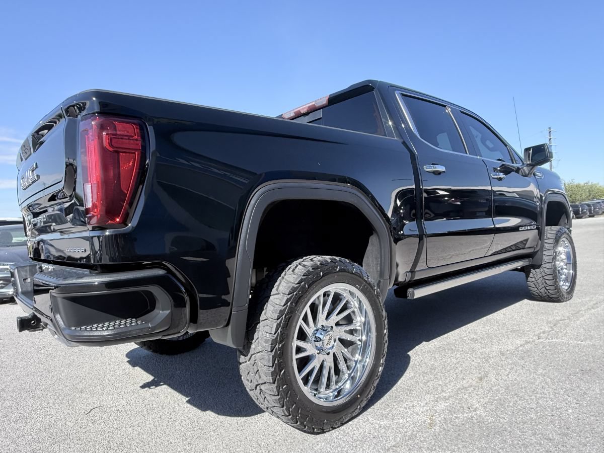 Used 2021 GMC Sierra 1500 Denali w/ Denali Ultimate Package AWD/4WD image 5