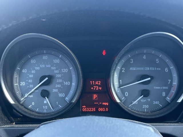 Used 2014 BMW Z4 sDrive35is RWD image 27
