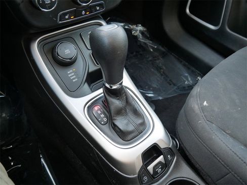 Used 2018 Jeep Compass Sport w/ Cold Weather Group image 24