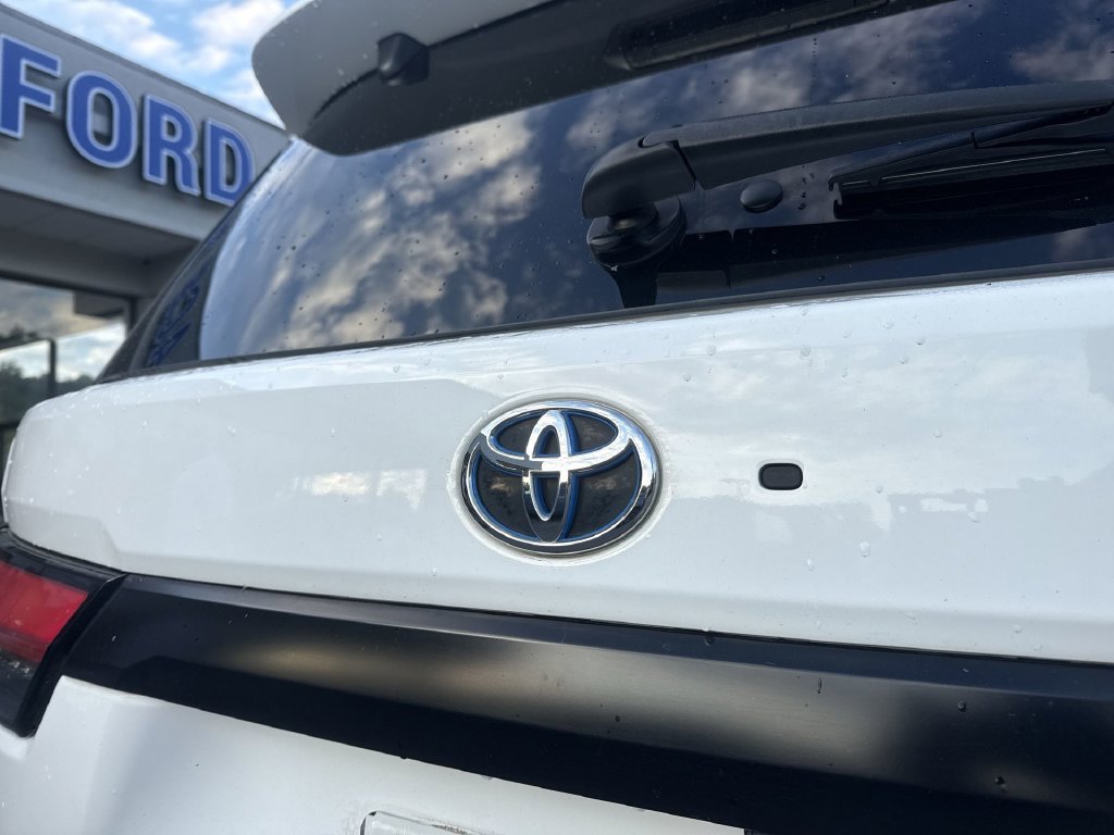 Used 2023 Toyota Sequoia TRD Pro AWD/4WD image 5