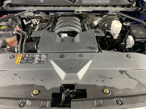 Used 2017 Chevrolet Silverado 1500 LT w/ LT Convenience Package image 29