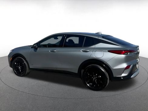 Used 2025 Buick Envista Sport Touring image 10