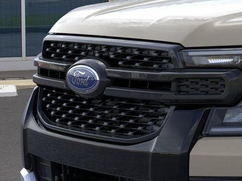 New 2026 Ford Ranger XLT w/ Equipment Group 301A High AWD/4WD image 18