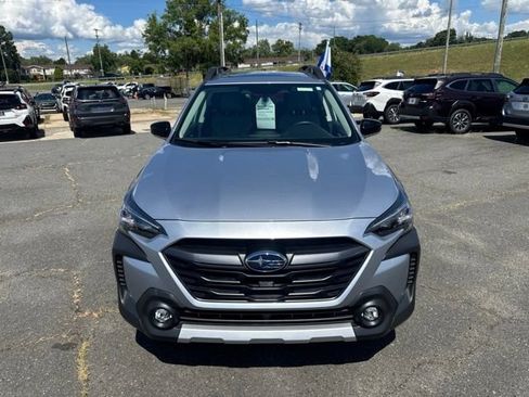 Certified 2025 Subaru Outback Limited w/ Popular Package #2 AWD/4WD image 2