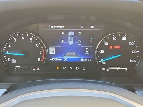 Used 2021 Ford Explorer XLT w/ Equipment Group 202A image 12