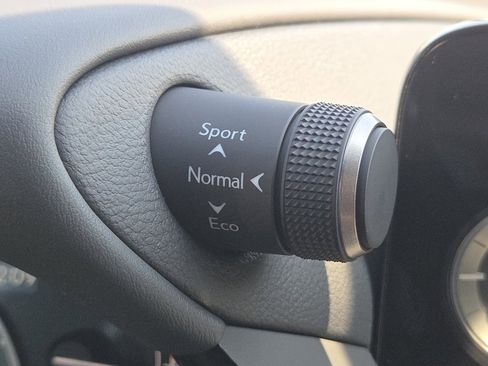 New 2025 Lexus ES 350 350 Luxury image 19