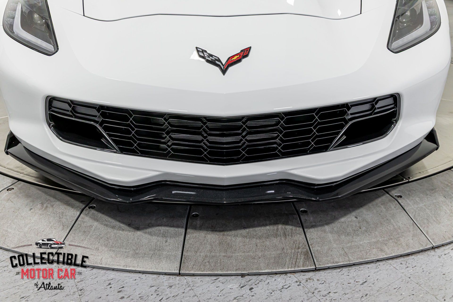 Used 2015 Chevrolet Corvette Z06 w/ 3LZ Preferred Equipment Group RWD image 50