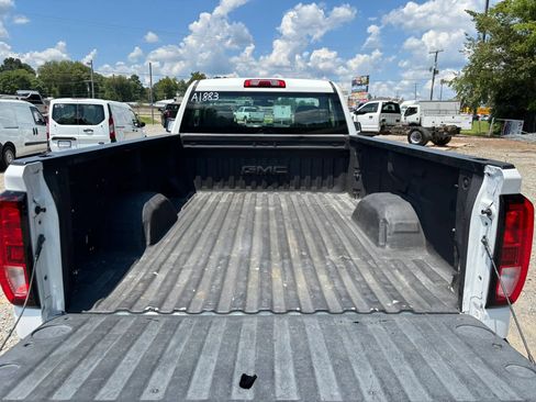 Used 2020 GMC Sierra 1500 2WD Regular Cab image 13