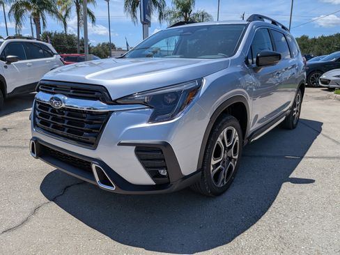 Used 2026 Subaru Ascent Touring AWD/4WD image 8