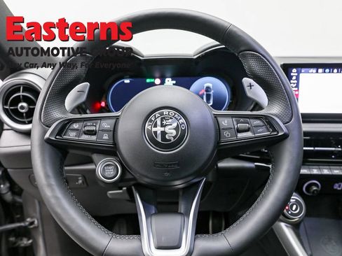 Used 2024 Alfa Romeo Tonale Veloce w/ Active Assist Package AWD/4WD image 10