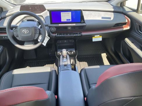 New 2026 Toyota Prius Plug-In Hybrid FWD image 13