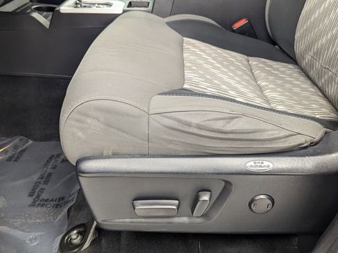 Used 2019 Toyota Tundra SR5 image 11