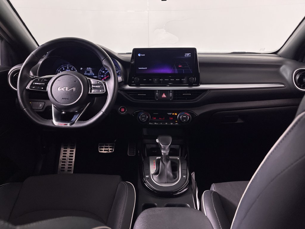 Used 2022 Kia Forte GT-Line w/ GT-Line Technology Package FWD image 14