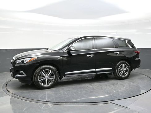 Certified 2019 INFINITI QX60 Luxe w/ Essential Package AWD/4WD image 3