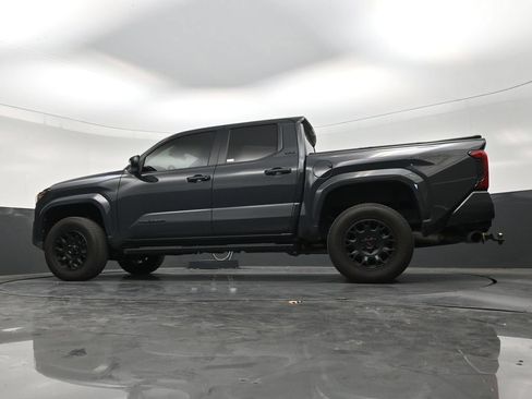 Used 2024 Toyota Tacoma SR5 RWD image 21