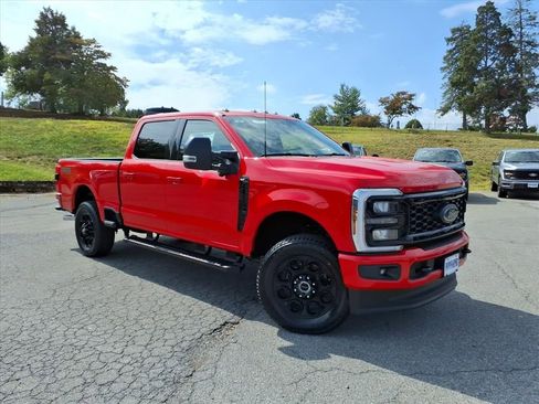 New 2026 Ford F250 XLT image 3